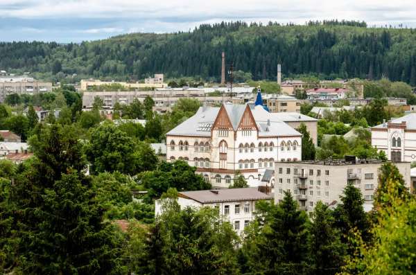 Удивительные города России